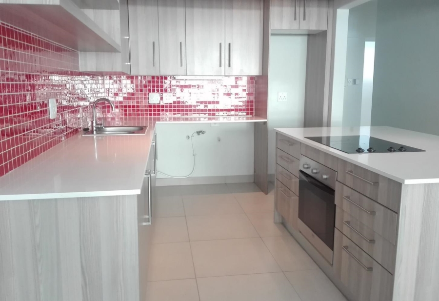 To Let 3 Bedroom Property for Rent in Sea Point Western Cape
